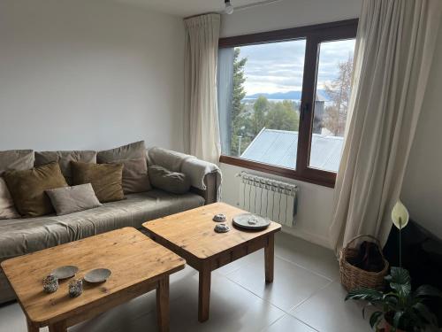 Departamento 2 ambientes con vista al lago