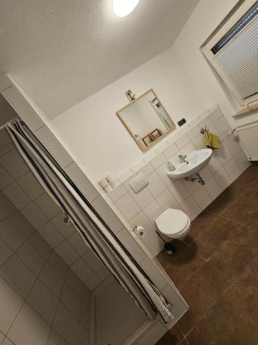 浴室, Apartment Gründau 3 (Apartment Grundau 3) in 格林道