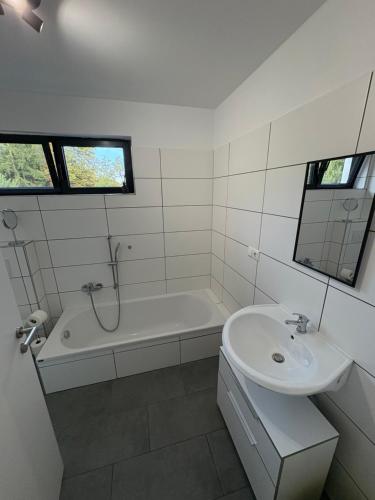 Modernes 3 Zimmer Apartment - zentral - nahe Hamburg & Lubeck in Bad Oldesloe