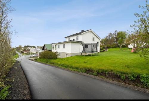 KB - Villa sentrum Leknes, Vestvågøya (zdjęcie 9)