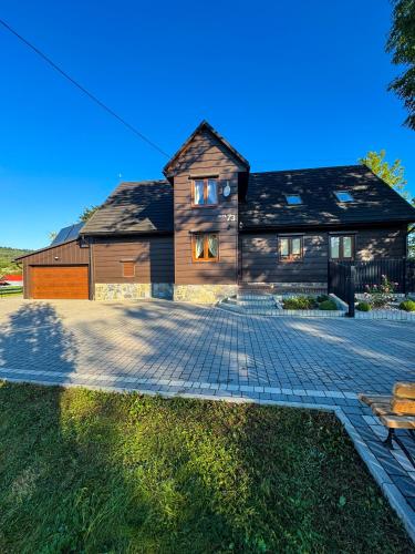 Beskid House Kurów · Kocoń