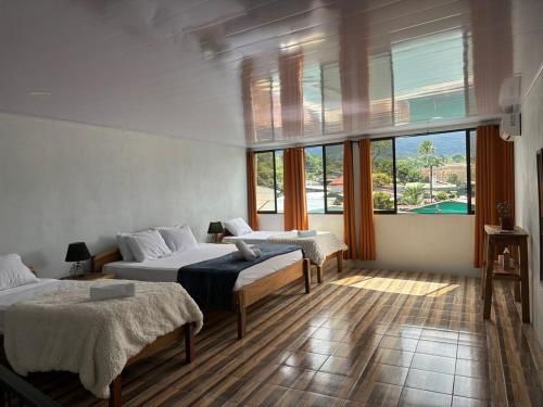 SUA Luxury Arenal Volcano View Apartments, Fortuna (photo 8)