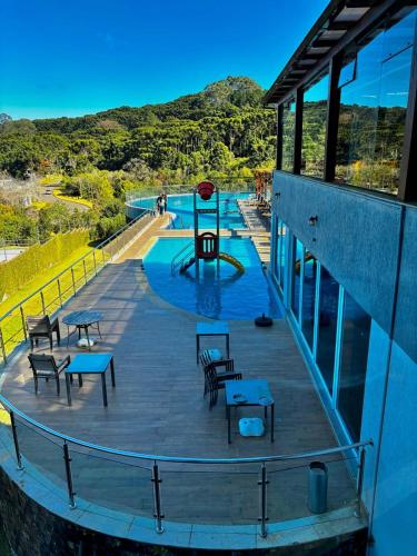 สระว่ายน้ำ, GOLDEN GRAMADO RESORT in กรามา