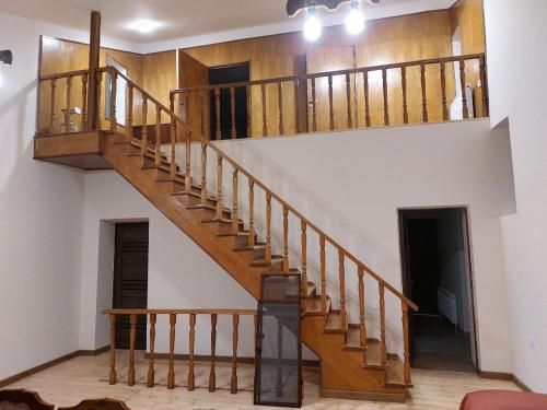 Getamech Holiday Resort in Ptghni
