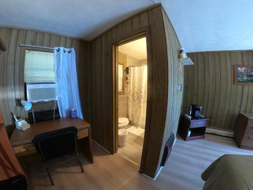 Heart of the Berkshires Motel