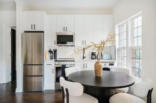 Fifth-2A I Brand New 2BR Heart of Greenwich village, New York (Foto 7)