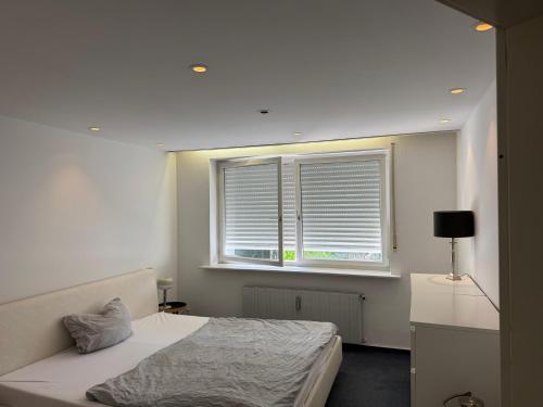 Quiet Family Apartment - 10 min to Center & Oktoberfest - Free Parking - near Nymphenburg Palace & Botanical Garden, Múnich (foto 3)