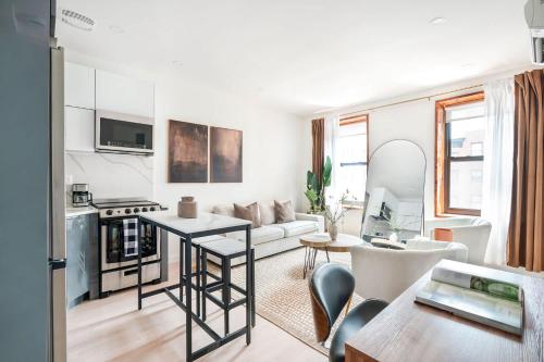 319 3A XL New Modern 1BR Union Square WD in Unit, New York (Foto 2)