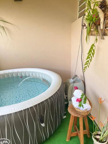 L'Écrin du colibri, a haven of peace in Martinique (L'Ecrin du colibri, a haven of peace in Martinique) in Le Robert