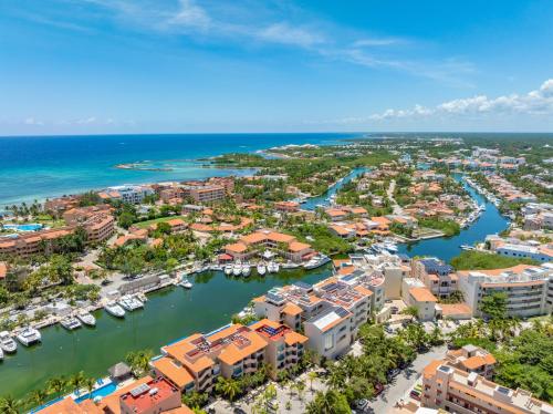 Your exclusive retreat in Puerto Aventuras in Puerto Aventuras, Mexico