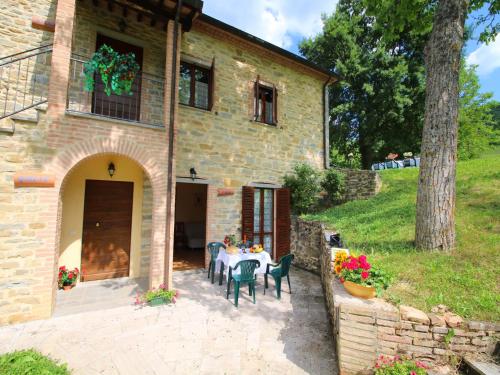 Balkons/terase, Apartment in Marche with Pool & Terrace in Apecchio