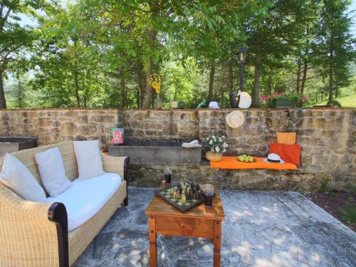 Erkély/terasz, Mansion in Apecchio near Lake and Pool in Apecchio