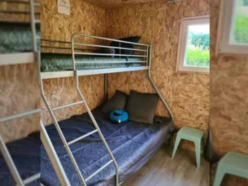 Chalet 2 chambres avec terrasse aux Grandes-Ventes - API-1-52-534 in Les Grandes-Ventes