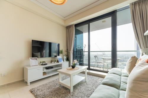 HAVN - Studio Apartment in Goldcrest Views, JLT, Dubai (photo 6)