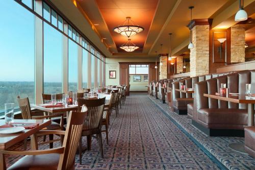 Harrah's Casino & Hotel Council Bluffs - image 5