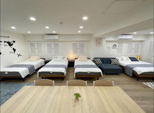 A-20 seconds walk from JR Okubo Station