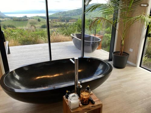 Fürdőszoba, Whakaipo Bay Cabin Retreat Taupo in Kinloch