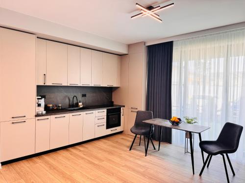 ห้องครัว, COZY Apartment - Titu Maiorescu Residence in บาร์ลัด