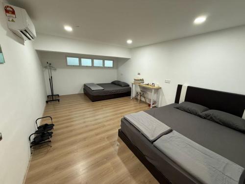 Apartament (100 m²) w okolicy Batu Burok z 1 sypialnią/ami i 1 łazienką/ami (K SUITES HOTEL) in Batu Burok