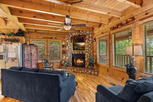 Nine Bears Home Close to Gatlinburg in Sevierville, USA