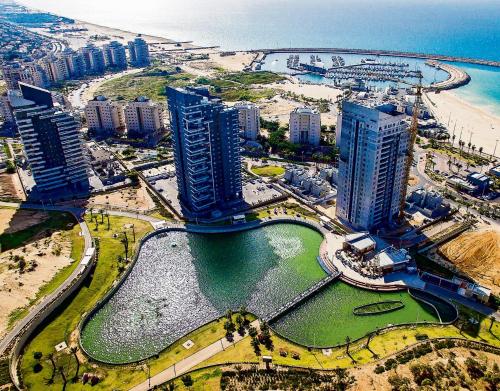 Apartment with a sea view 112 in Ashdod