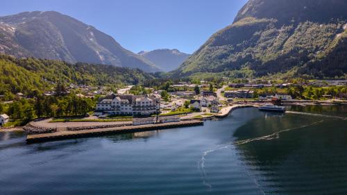 Quality Hotel Vøringfoss - image 2