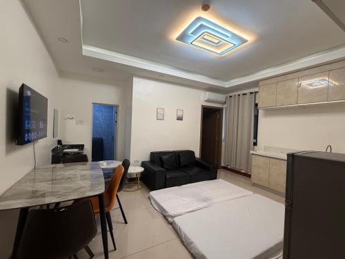 2 AC in 1 Room JCAL Building Near Manila Airports MOA OKADA, Manila (foto 5)