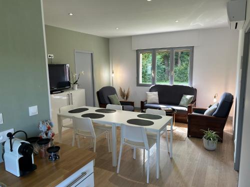 Gîte du Saule du Magne 5 personnes gîte à louer Pouru-Saint-Rémy