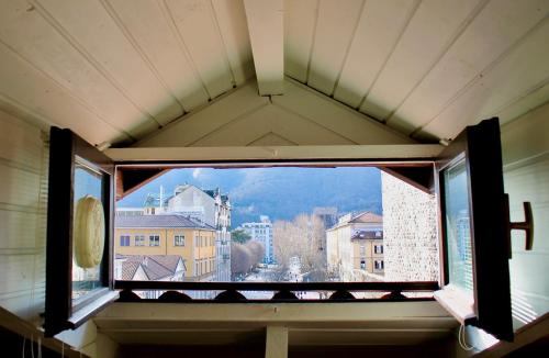 Attic in the heart of Como - Kiko's Attic, Como (zdjęcie 7)
