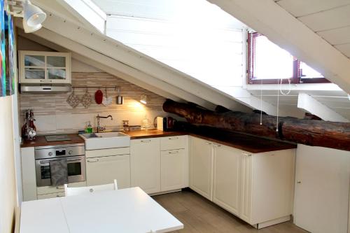 Attic in the heart of Como - Kiko's Attic, Como (zdjęcie 5)
