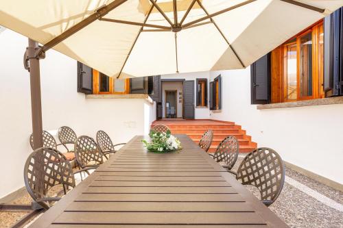 Villa di Carmen by BarbarHouse