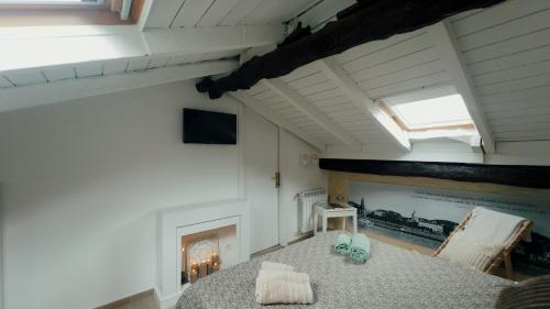 Attic in the heart of Como - Kiko's Attic, Como (zdjęcie 2)