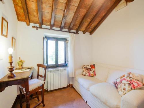  House with panoramic view in Cortona