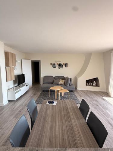 Wohnung Port la Galère (Wohnung Port la Galere) in ติอูต ซูร์ แมร์