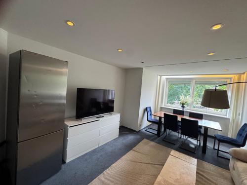 Quiet Family Apartment - 10 min to Center & Oktoberfest - Free Parking - near Nymphenburg Palace & Botanical Garden, Múnich (foto 5)
