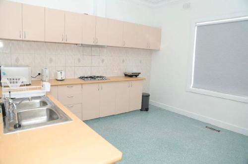 Engelhardt Guest House in Campbellfield