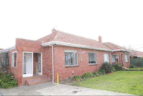 Engelhardt Guest House in Campbellfield