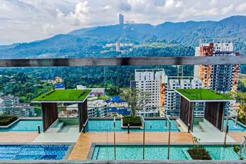 Cloud Deck at Windmill Upon Hills Genting by HCK, Genting Highlands