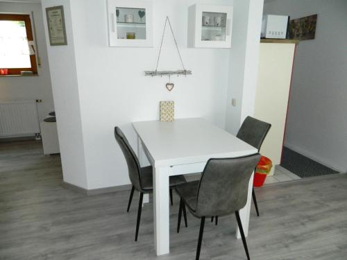 設施, Helle 45 qm Einliegerwohnung in 霍爾茨格靈恩