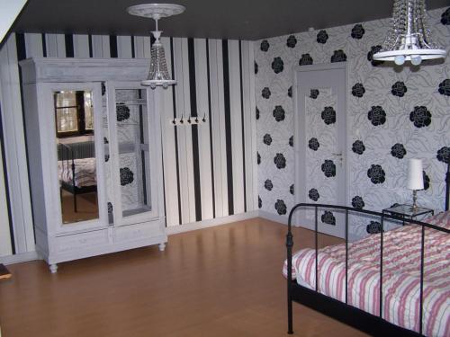 Spacious Mansion with Sauna in Poperinge - main image