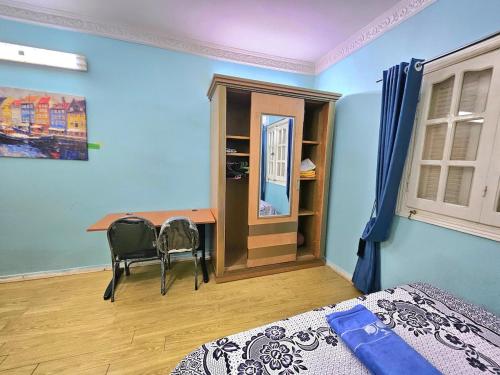 4 bedroom Apartment with 11 beds - image 13