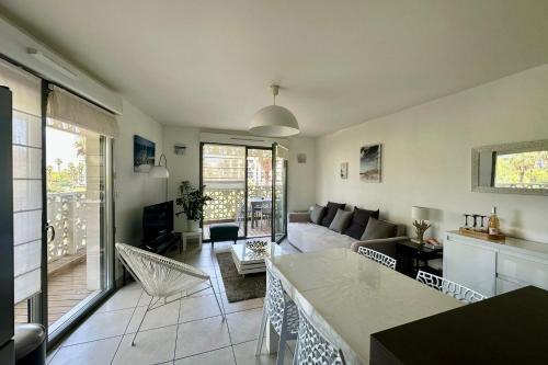 The Jacques Coeur- Vue climatisation et parking ! in Parc Marianne