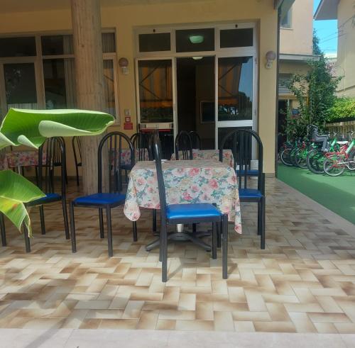 Hotel Holiday Garnì - Pet Friendly (Hotel Holiday Garni - Pet Friendly) in 吉利安諾瓦