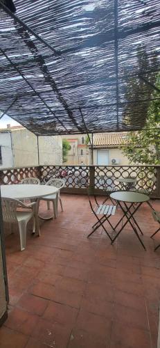 Chambre 1 - avec grande terrasse - Hôtel - Port-la-Nouvelle