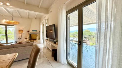 Létesítmények, Elysian Retreat in Agios Avgoustinos