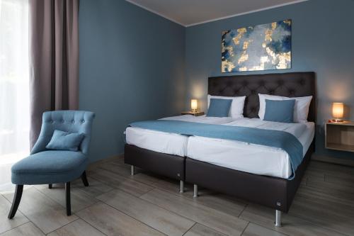 4 twin beds