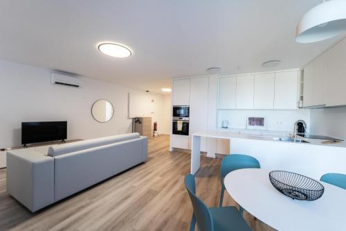 บริการและสิ่งอำนวยความสะดวก, Oceanside Village 2 in ลากัว