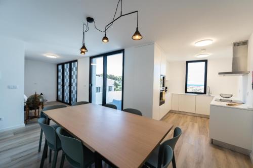 ห้องครัว, Oceanside Village 2 in ลากัว