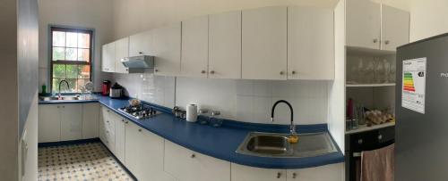 Konyha, Mi hogar de Flores - A pasos del Estadio Elias Figueroa y mirador 21 de Mayo in Playa Ancha