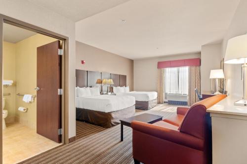 Portland Inn & Suites in Portland (TN)